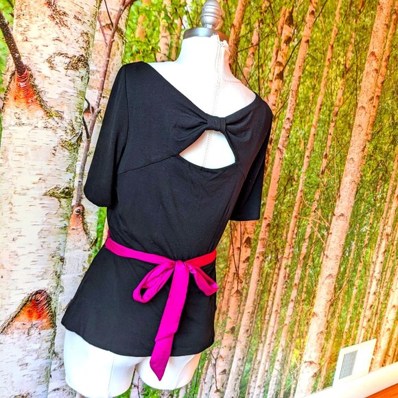 WHBM Black Balletcore Fitted Peplum Top with Back Cut Out & Magenta Satin Belt - Picture 1 of 11